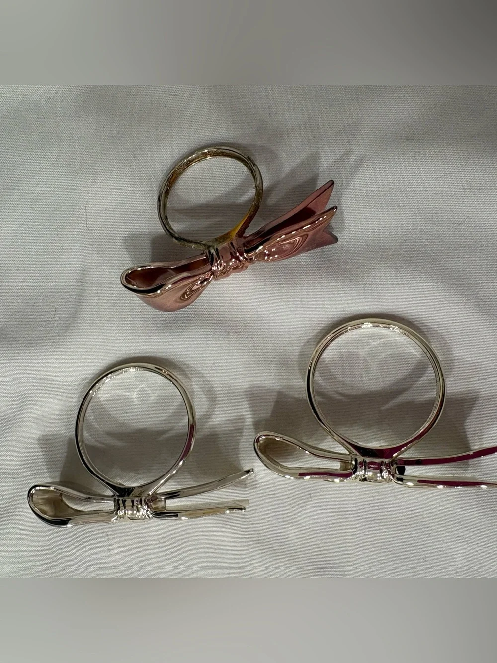 3 pc Bow Metal Napkin Rings Glossy Silver & Pink Solid